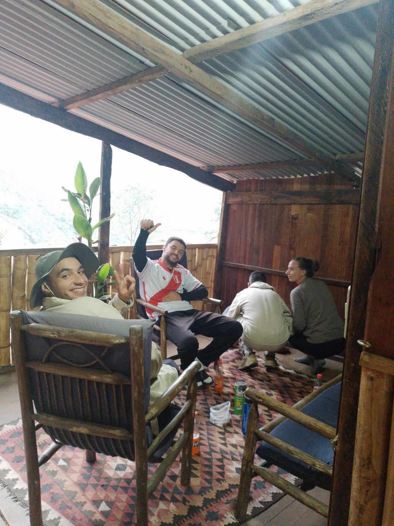 Hostel Samana Wasi Chaullay クスコ エクステリア 写真