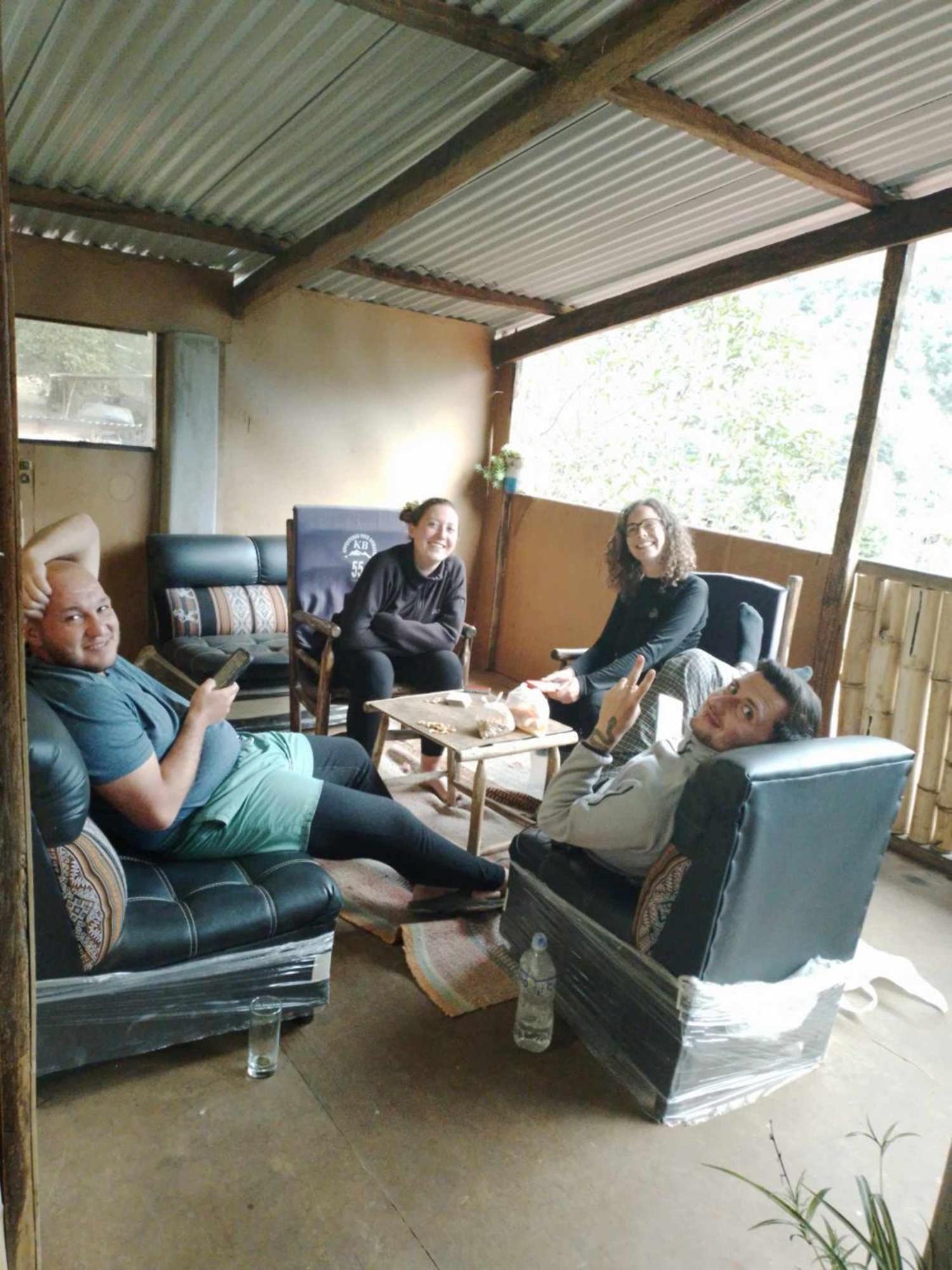 Hostel Samana Wasi Chaullay クスコ エクステリア 写真